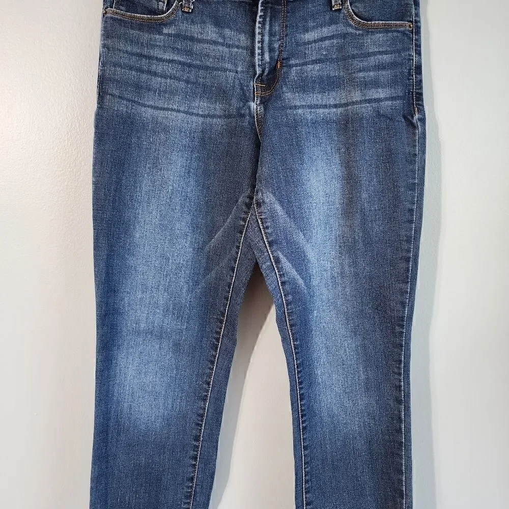 Old Navy Rockstar Mid-Rise Skinny Jeans 👖
